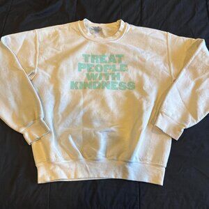 Gildan Women's Cream Sweatshirt